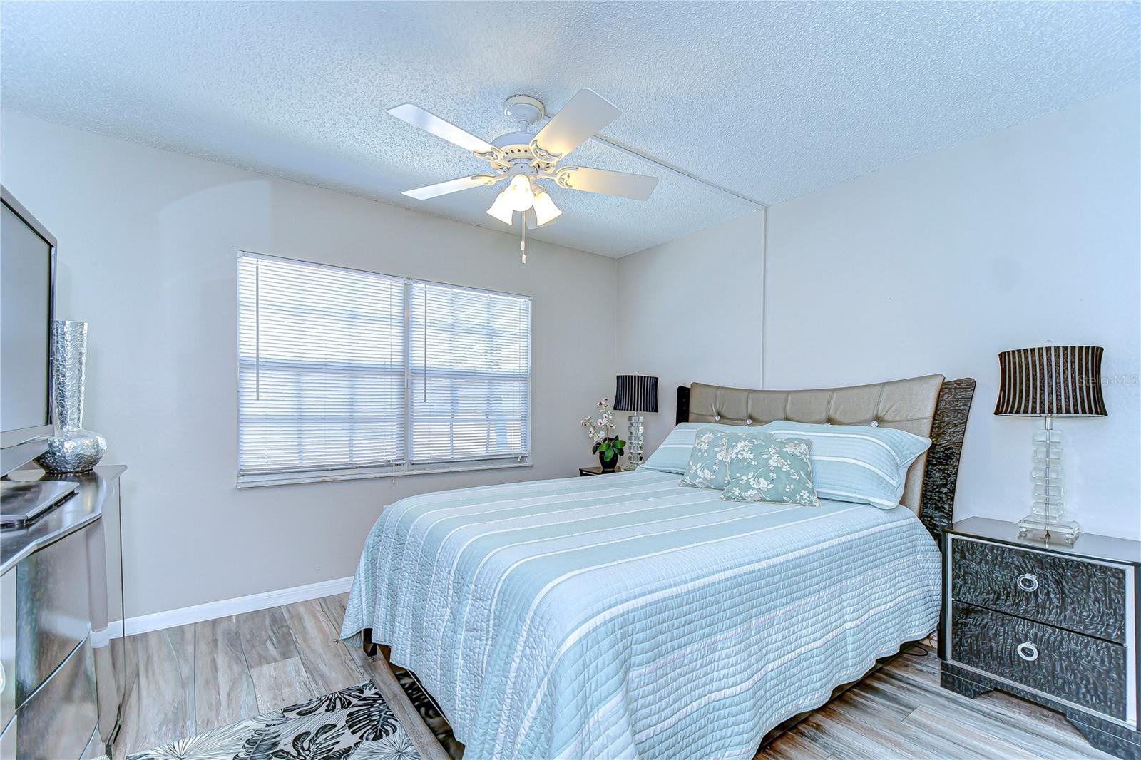 MISSION OAKS CONDO - Residential Lease