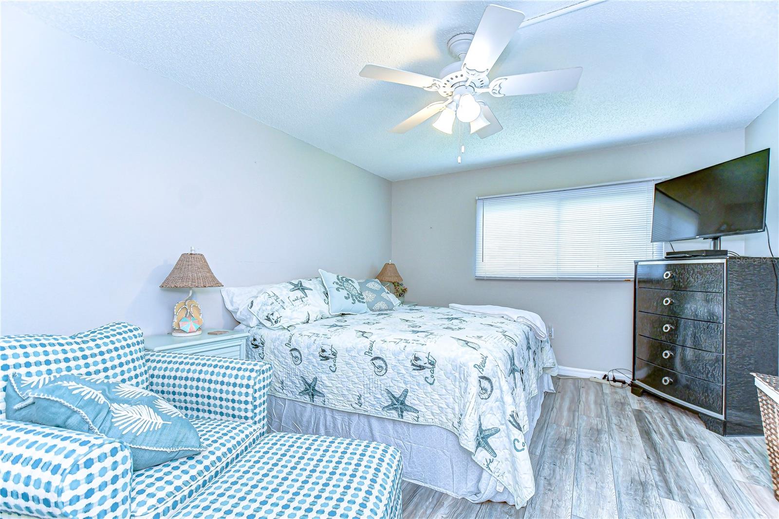 MISSION OAKS CONDO - Residential Lease