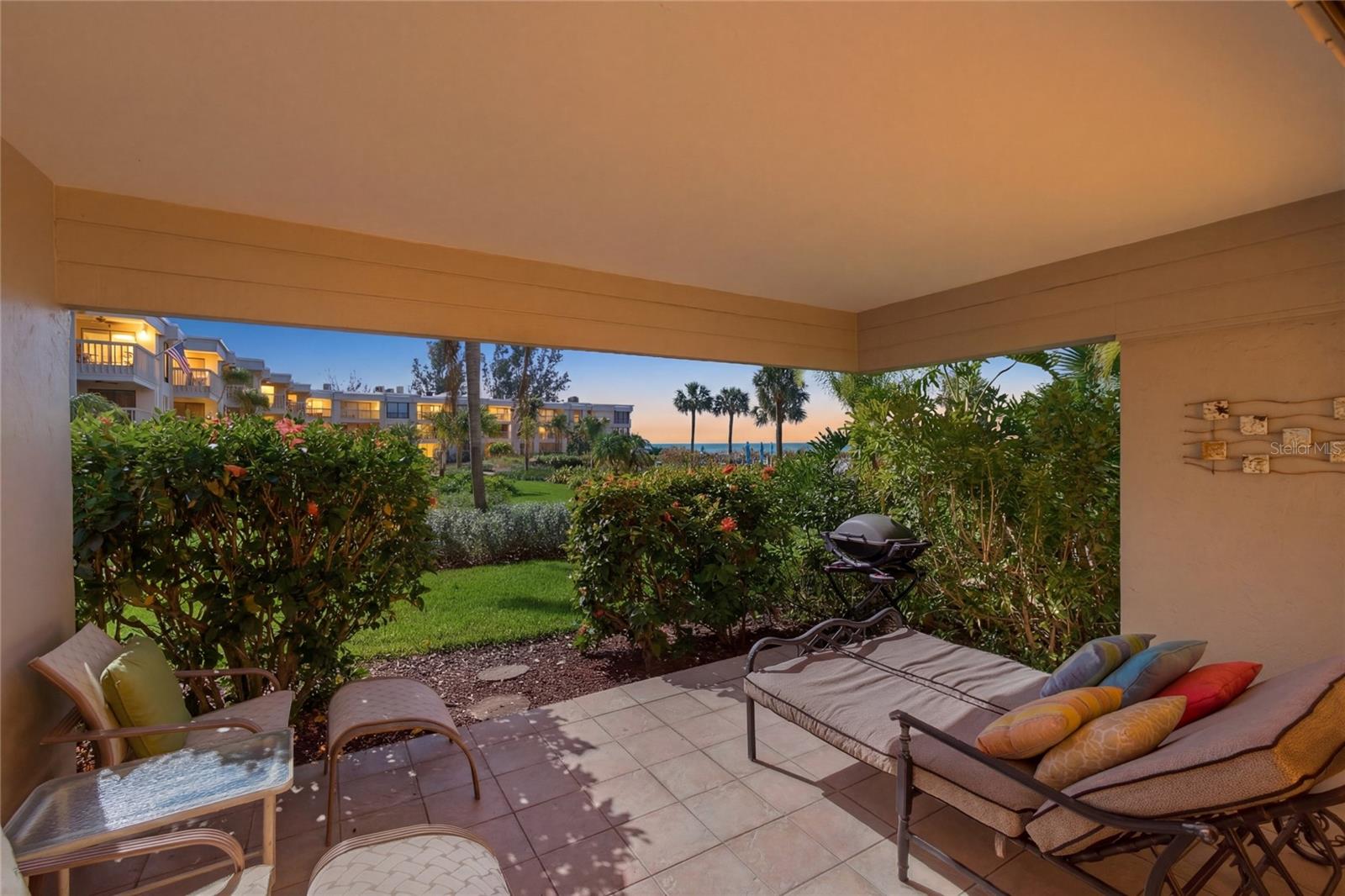 THE SHORE - Residential