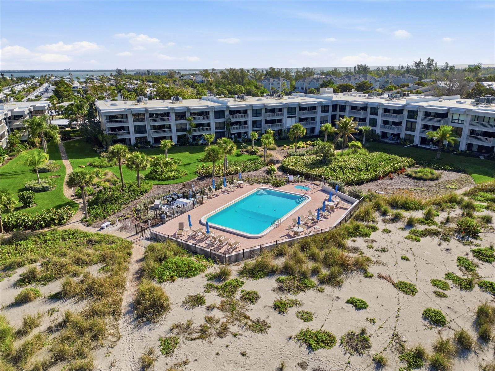 THE SHORE - Residential