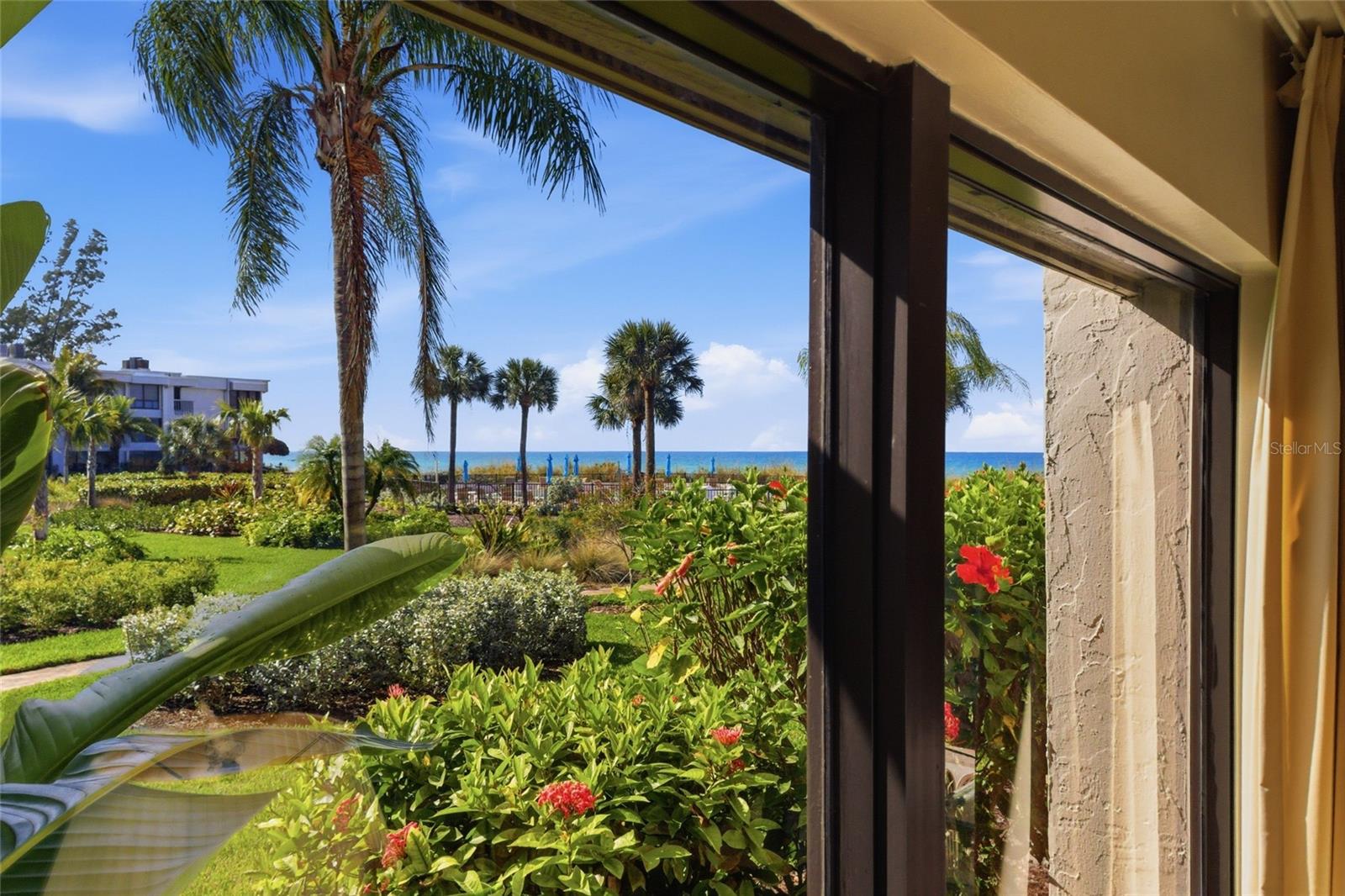 THE SHORE - Residential