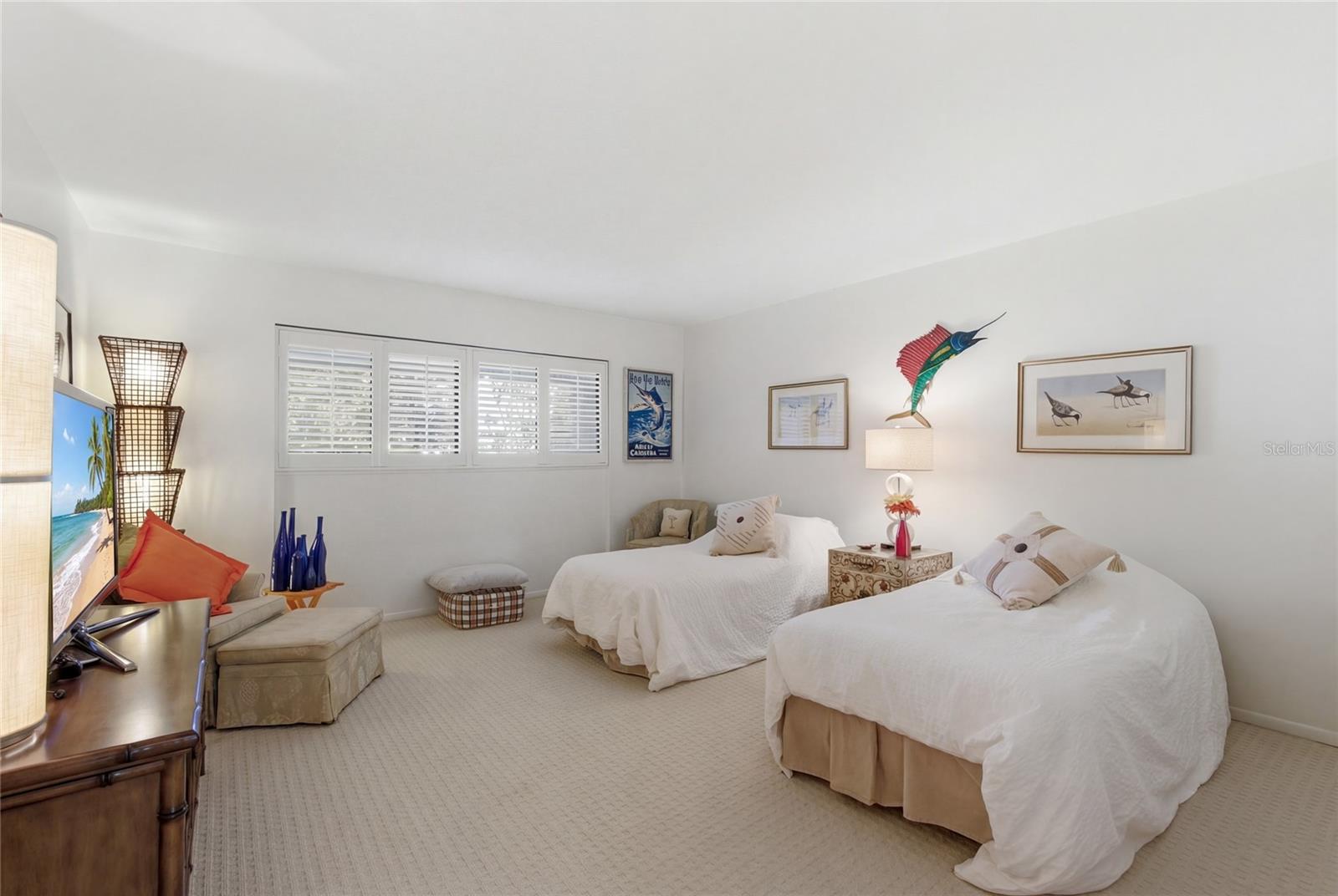 THE SHORE - Residential