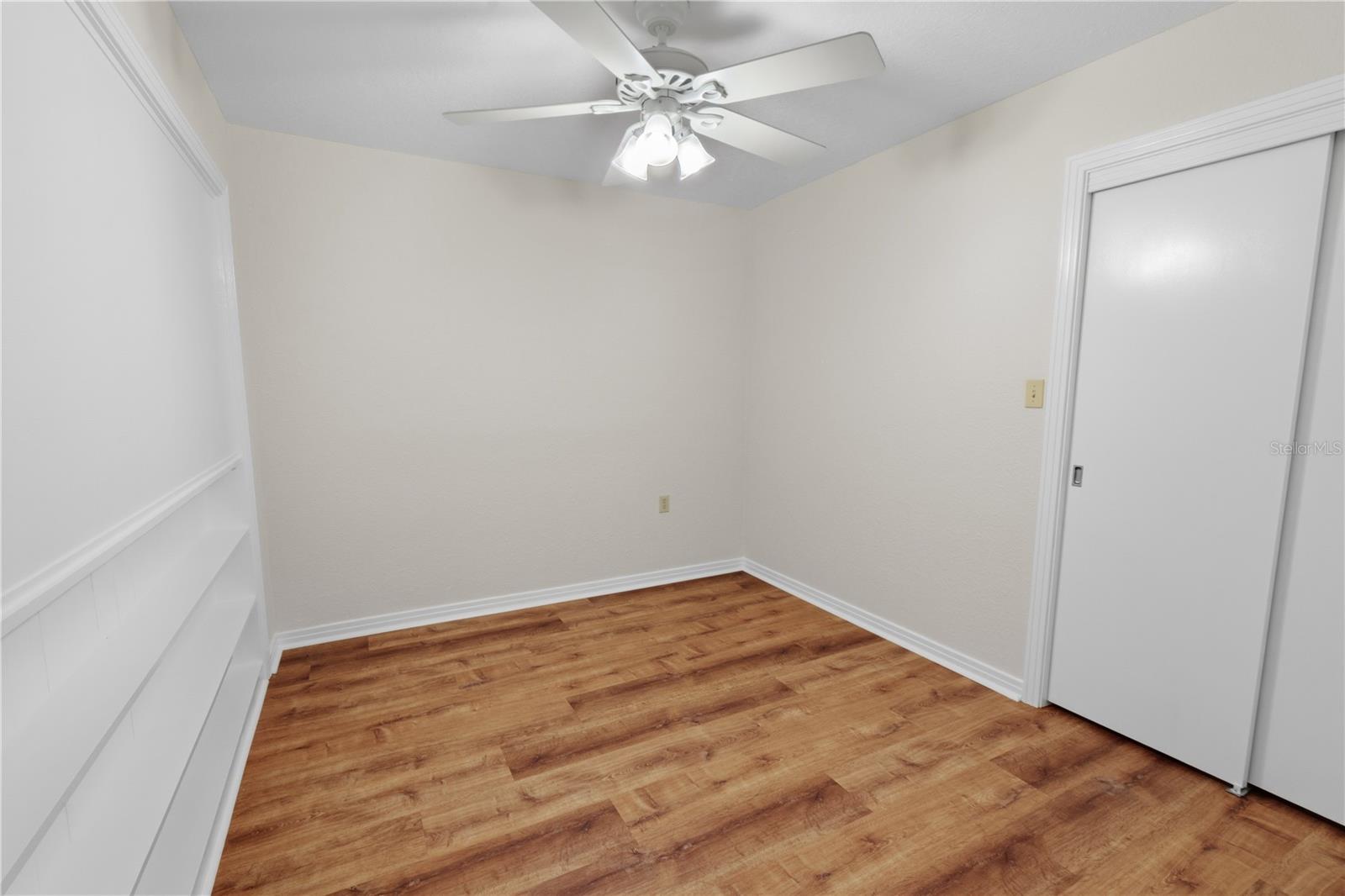 MAMMOTH GROVE - Residential
