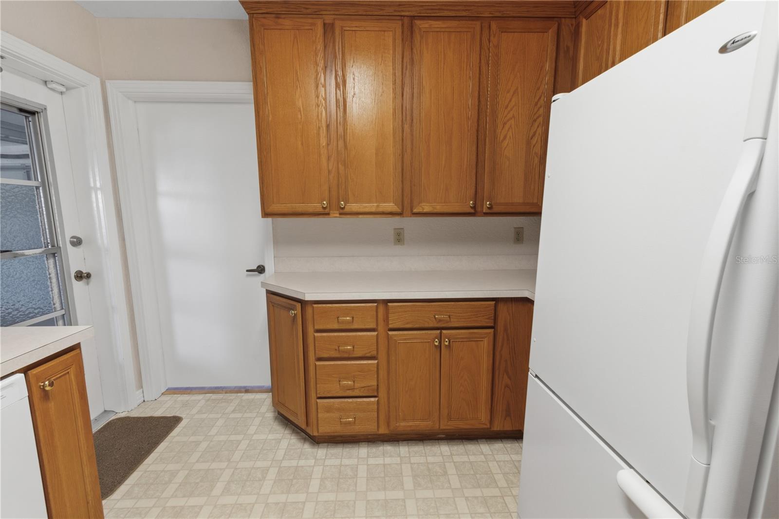 MAMMOTH GROVE - Residential