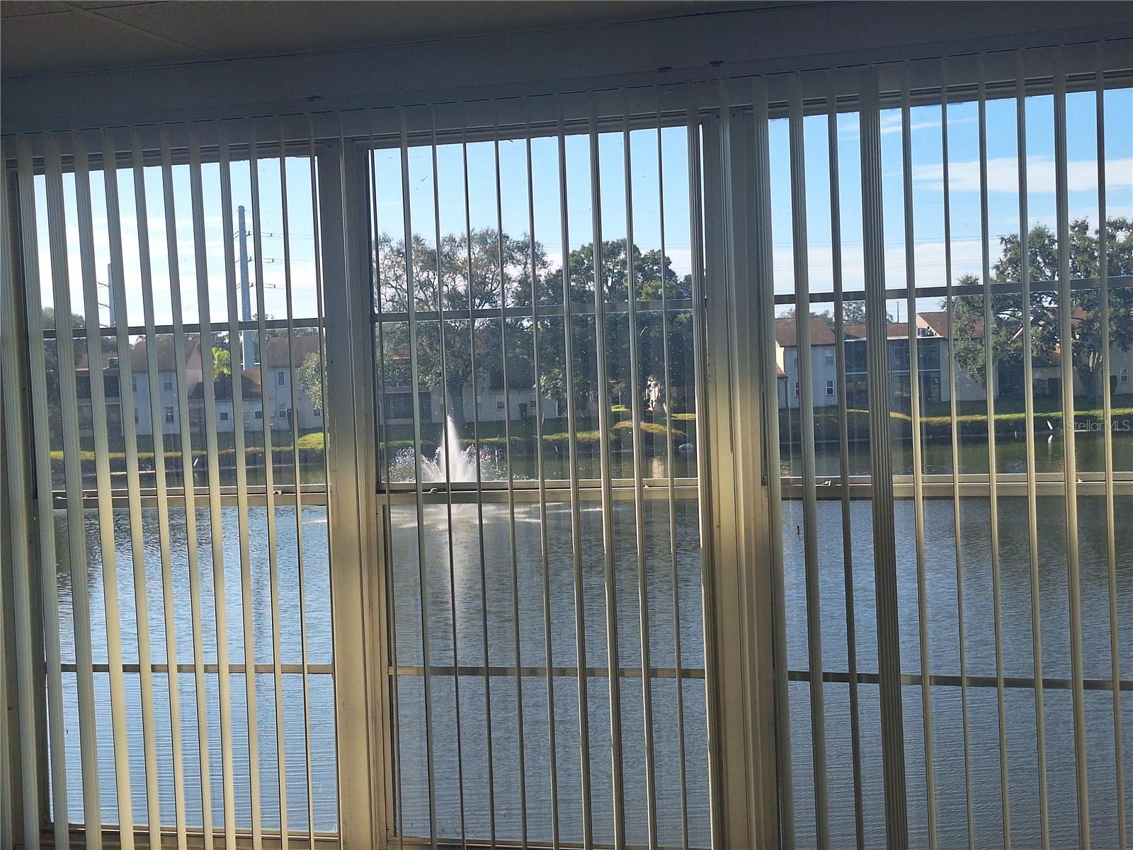 HOLIDAY LAKE VILLAS CONDO - Residential