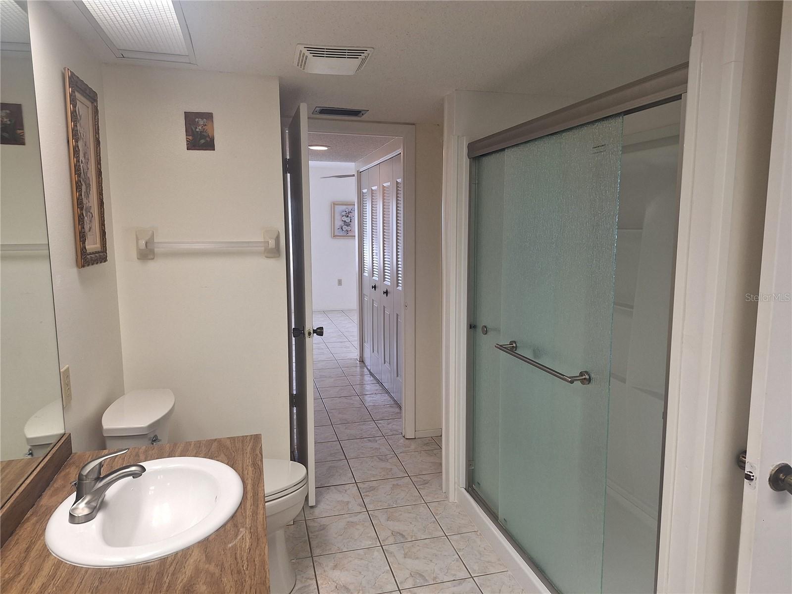 HOLIDAY LAKE VILLAS CONDO - Residential