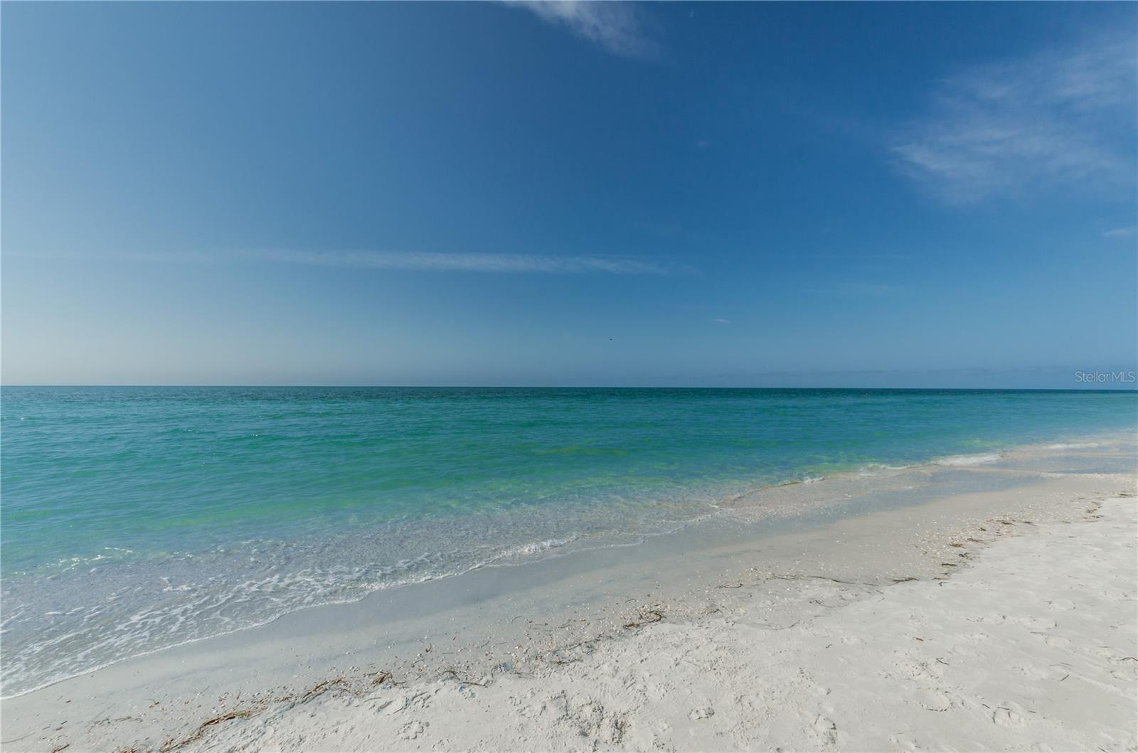 HOLIDAY LAKE VILLAS CONDO - Residential