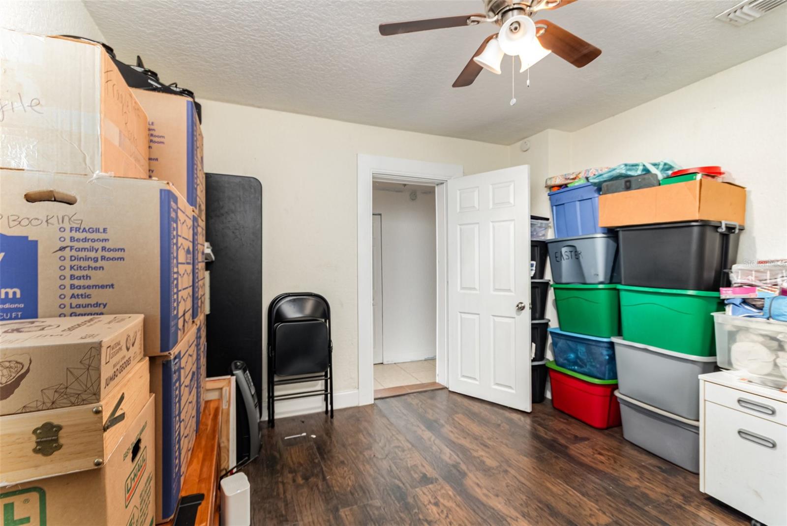 LEESBURG OAK CREST - Residential