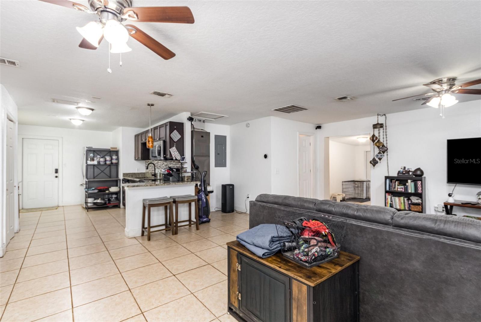 LEESBURG OAK CREST - Residential