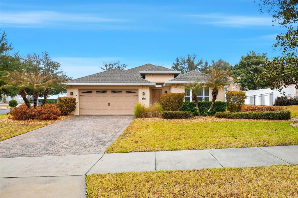 Photo of 476 Sauvignon Way, Groveland, FL 34736 (MLS # G5108390)