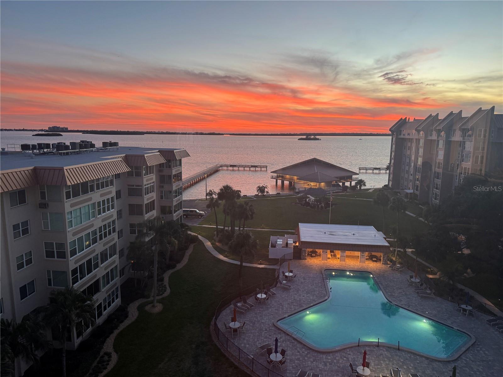 622 EDGEWATER DRIVE 823