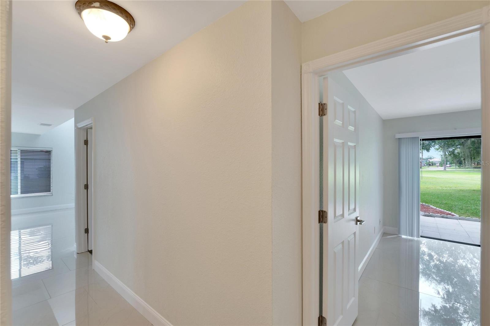 WALDEN LAKE FAIRWAY VILLAS UNI - Residential