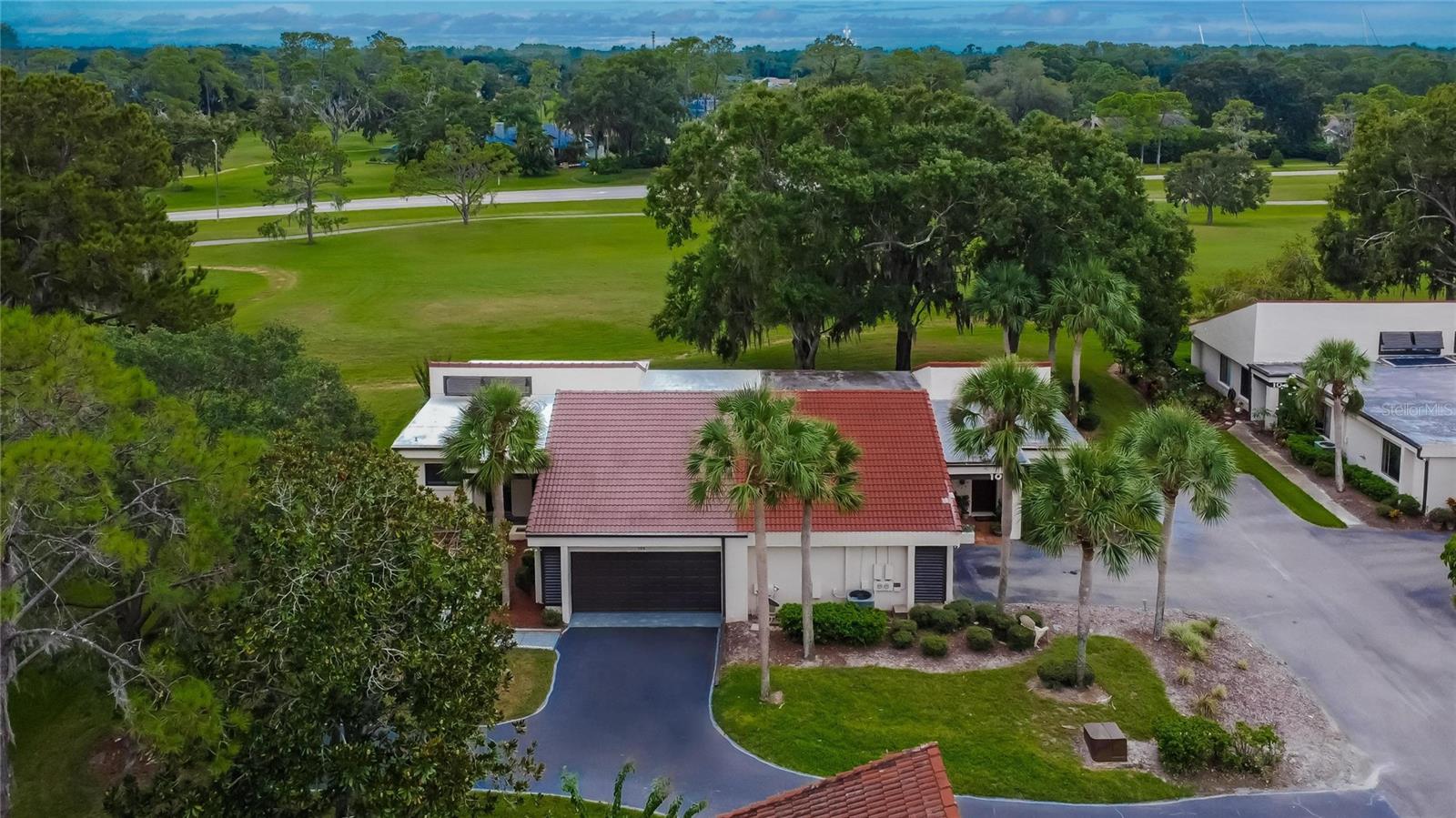 WALDEN LAKE FAIRWAY VILLAS UNI - Residential