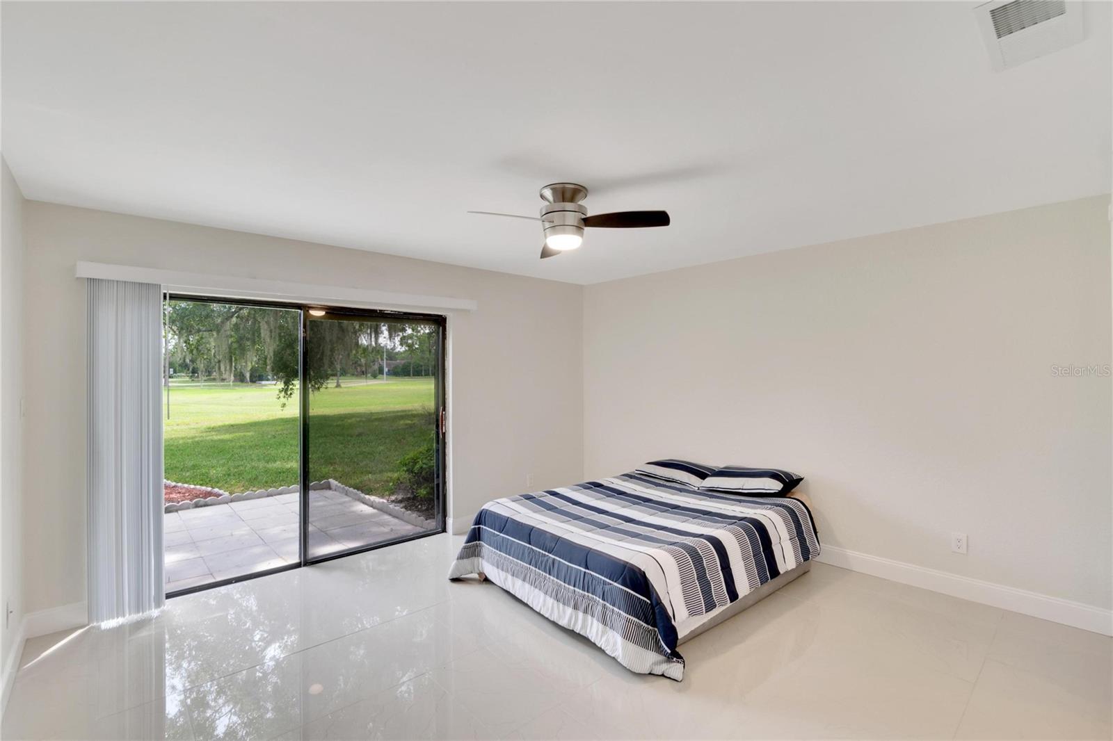 WALDEN LAKE FAIRWAY VILLAS UNI - Residential