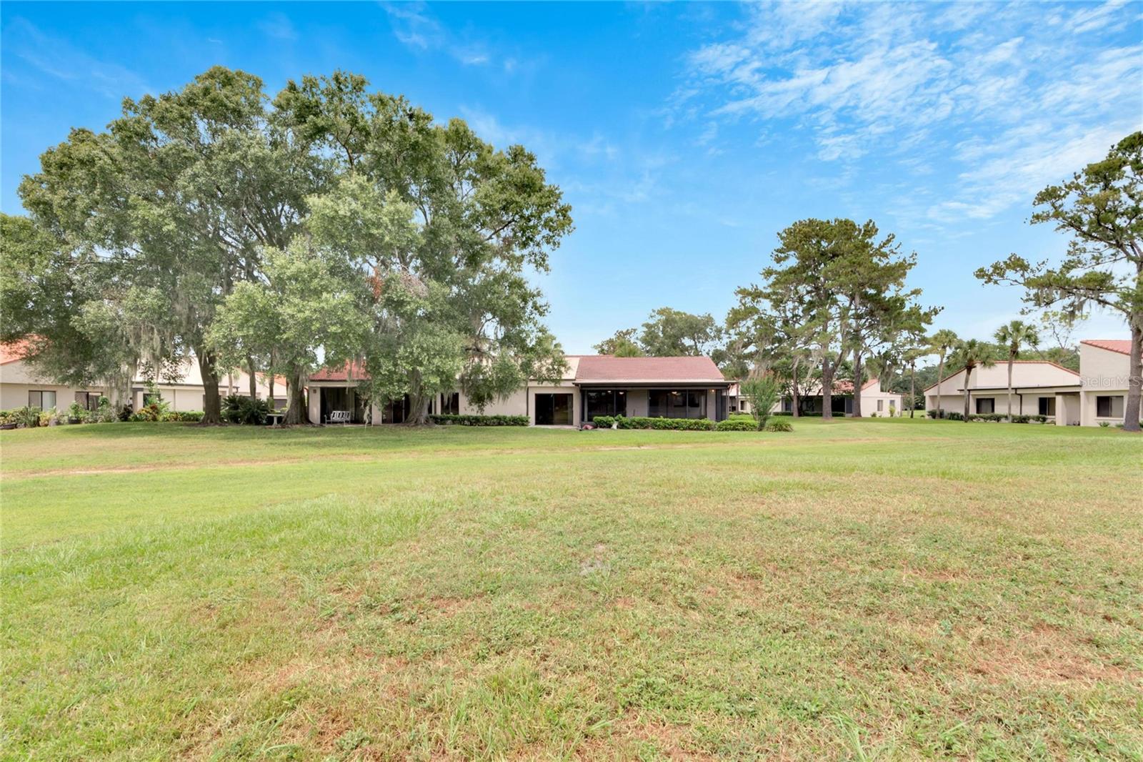 WALDEN LAKE FAIRWAY VILLAS UNI - Residential