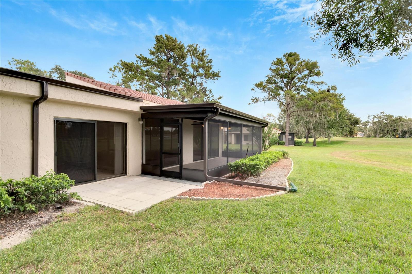 WALDEN LAKE FAIRWAY VILLAS UNI - Residential