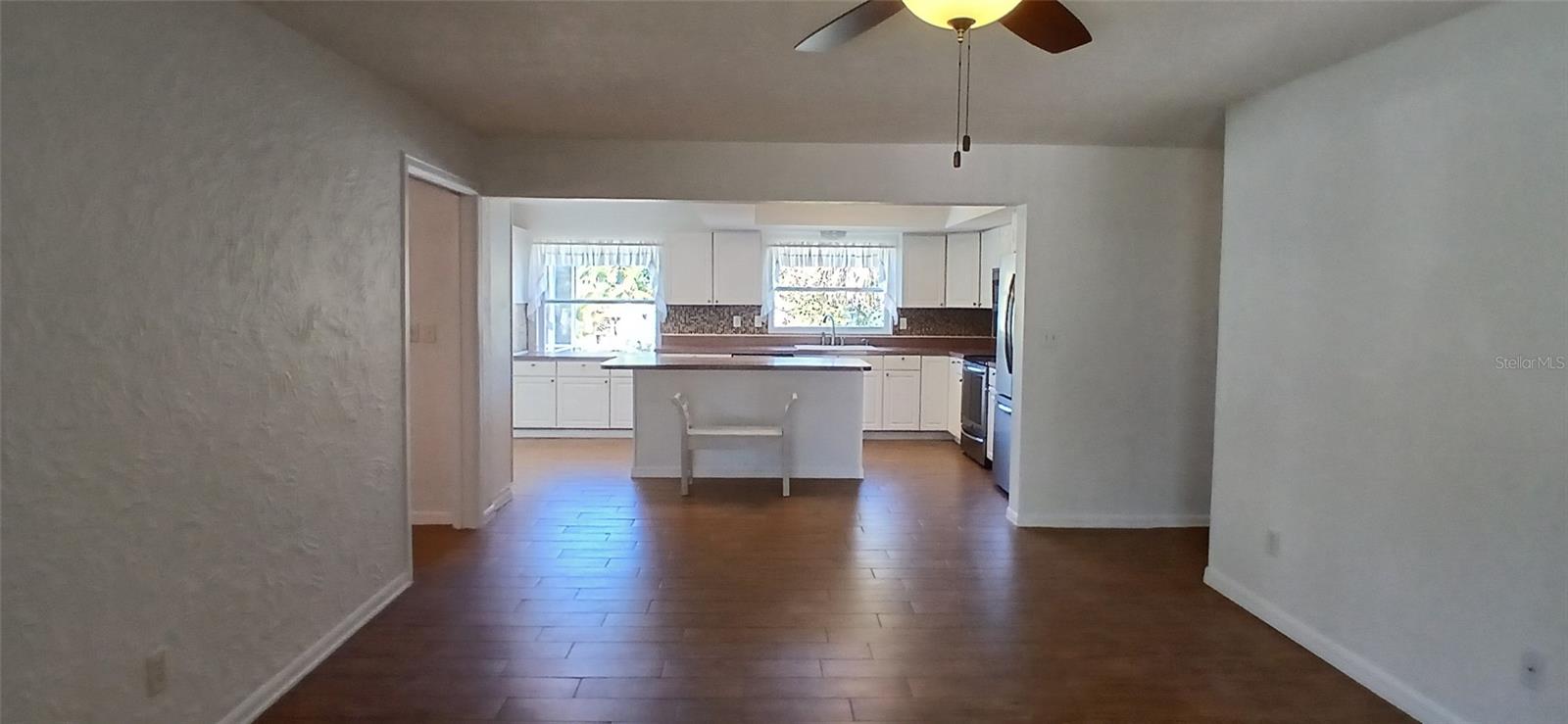 HARBOR HILLS 3RD ADD - Residential Lease