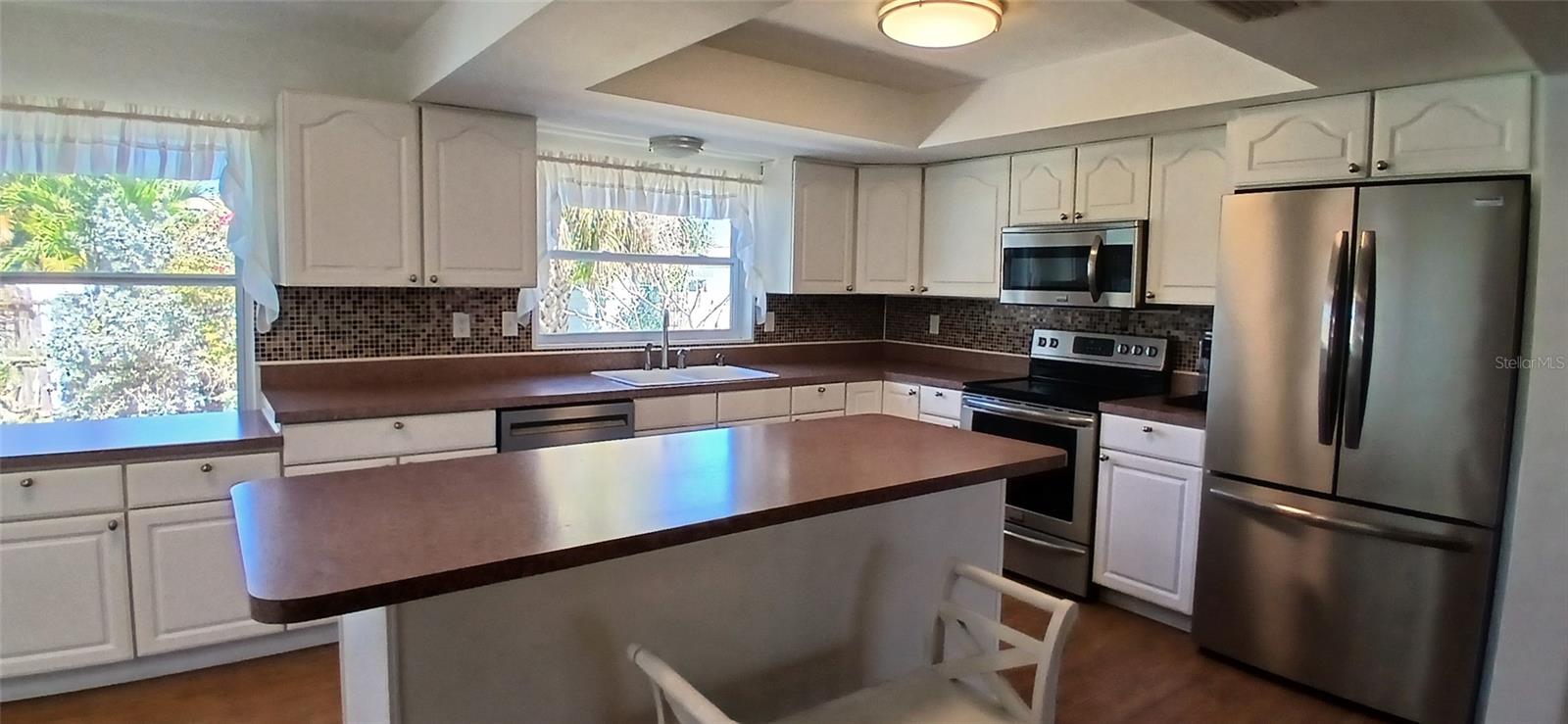 HARBOR HILLS 3RD ADD - Residential Lease