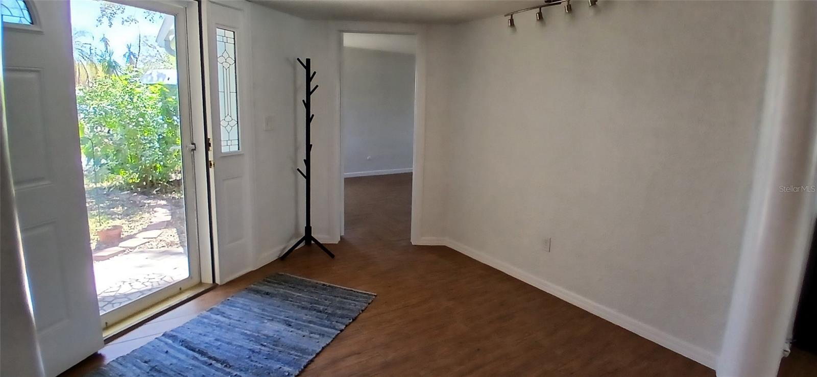 HARBOR HILLS 3RD ADD - Residential Lease