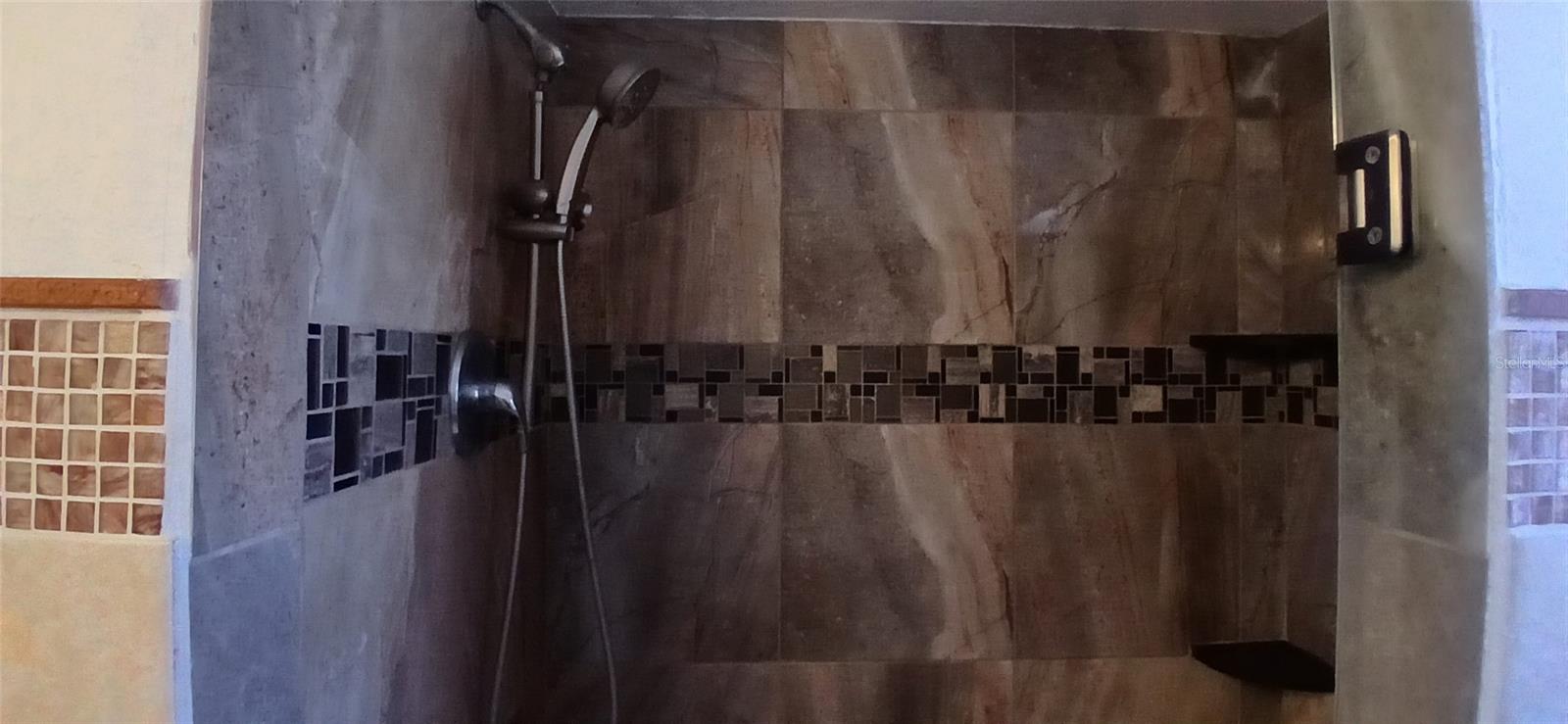 HARBOR HILLS 3RD ADD - Residential Lease