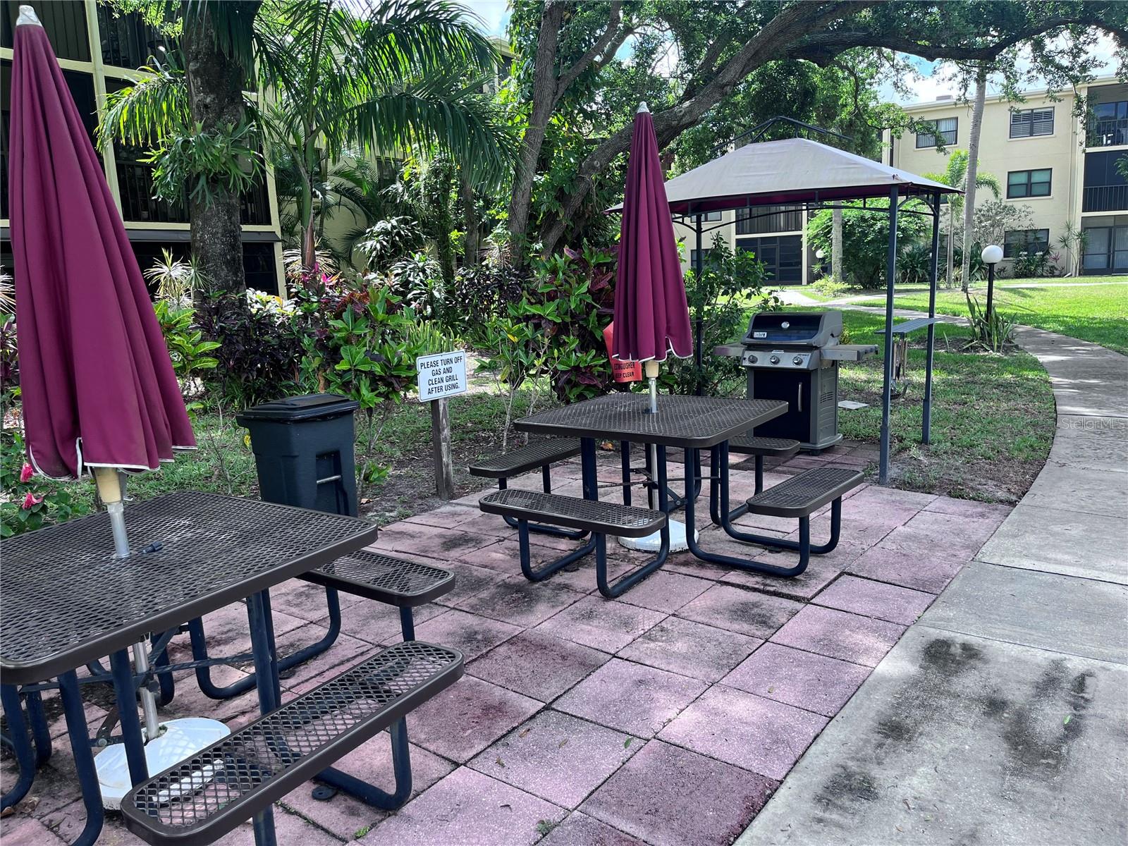 DESOTO SQUARE VILLAS - Residential