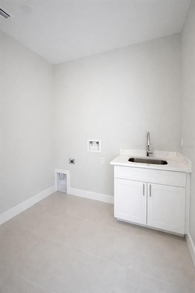 CAPE CORAL UNIT 91 - Residential