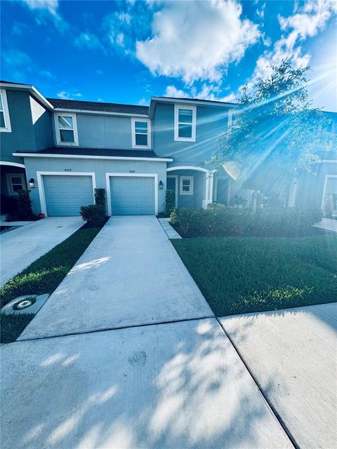 Photo of 8525 Lunar Skye Street, Sarasota, FL 34241 (MLS # A4692351)