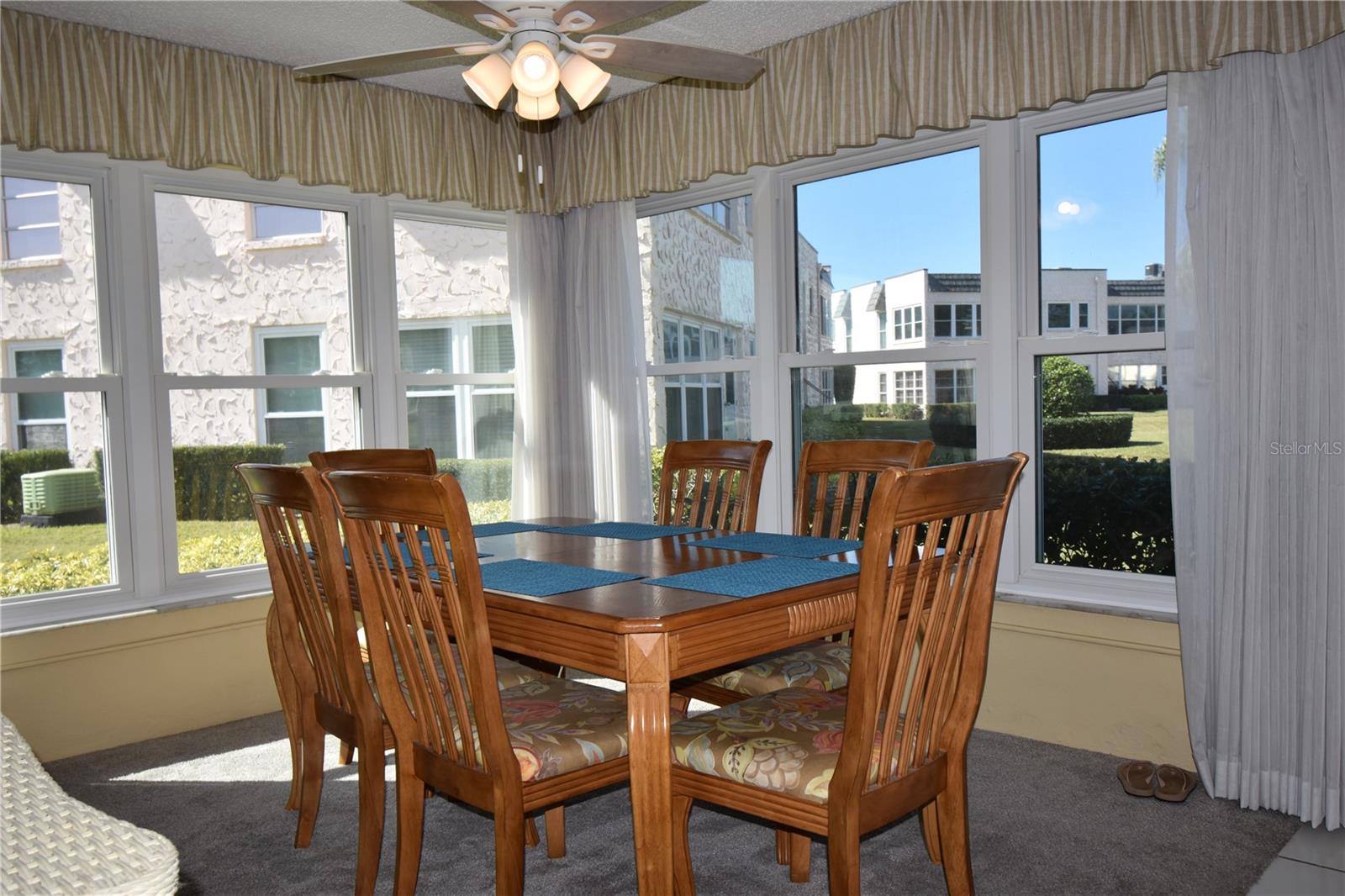 GARDENS THE CONDO - Residential