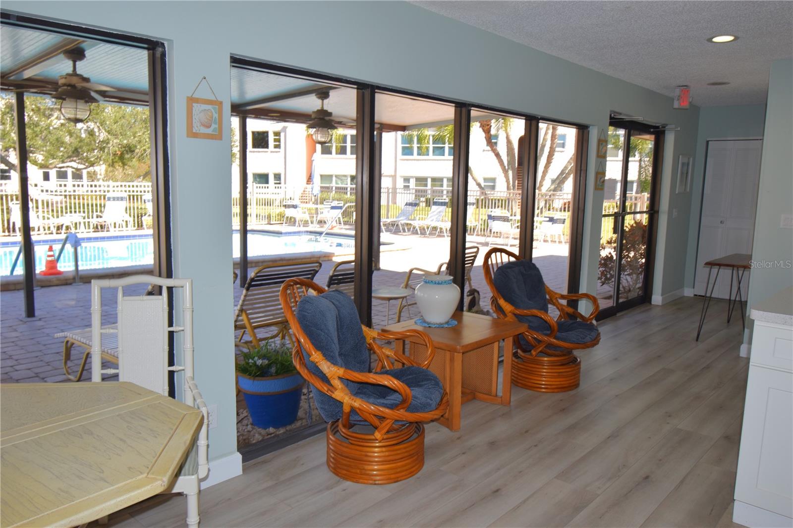 GARDENS THE CONDO - Residential