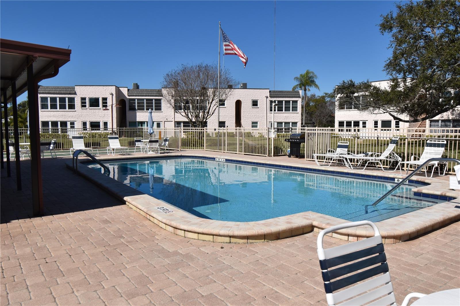 GARDENS THE CONDO - Residential