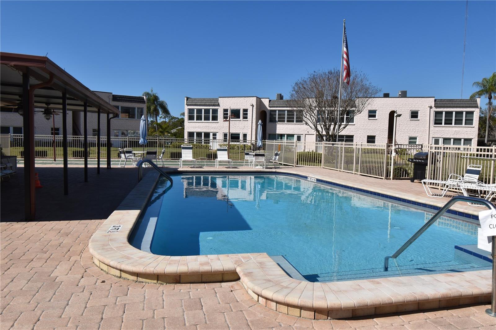 GARDENS THE CONDO - Residential