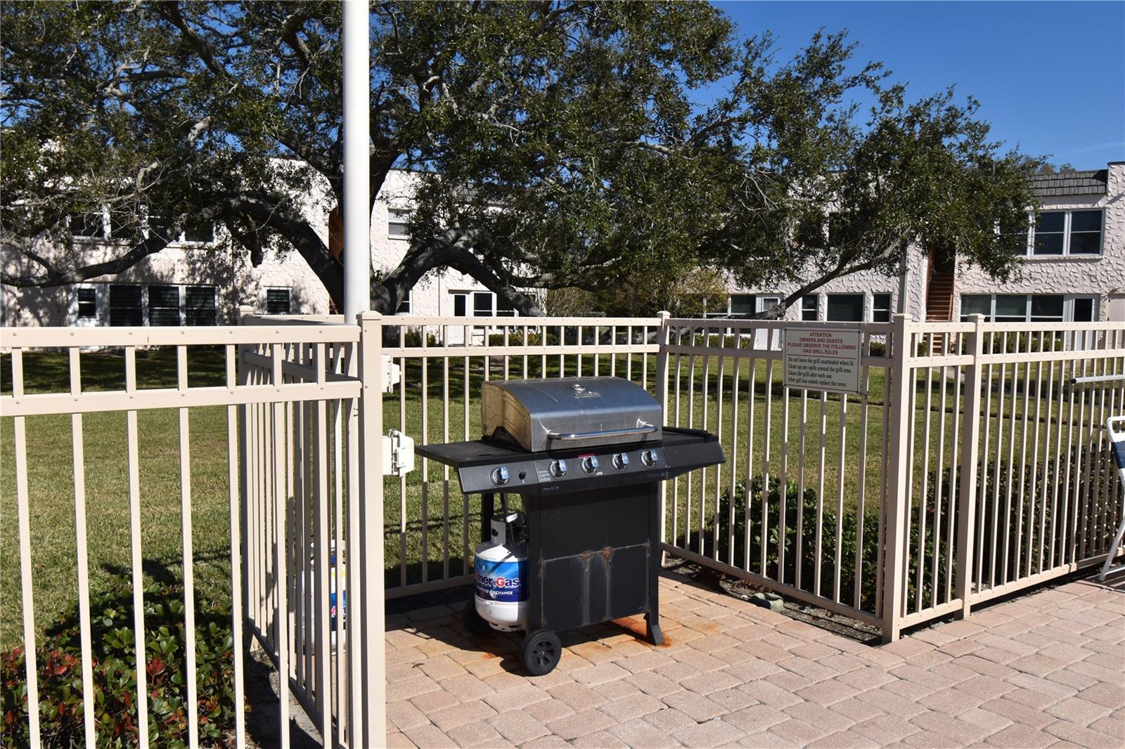 GARDENS THE CONDO - Residential