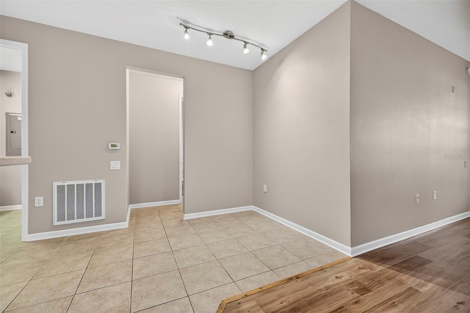 MONTEREY AT LAKE SEMINOLE CONDO - Residential