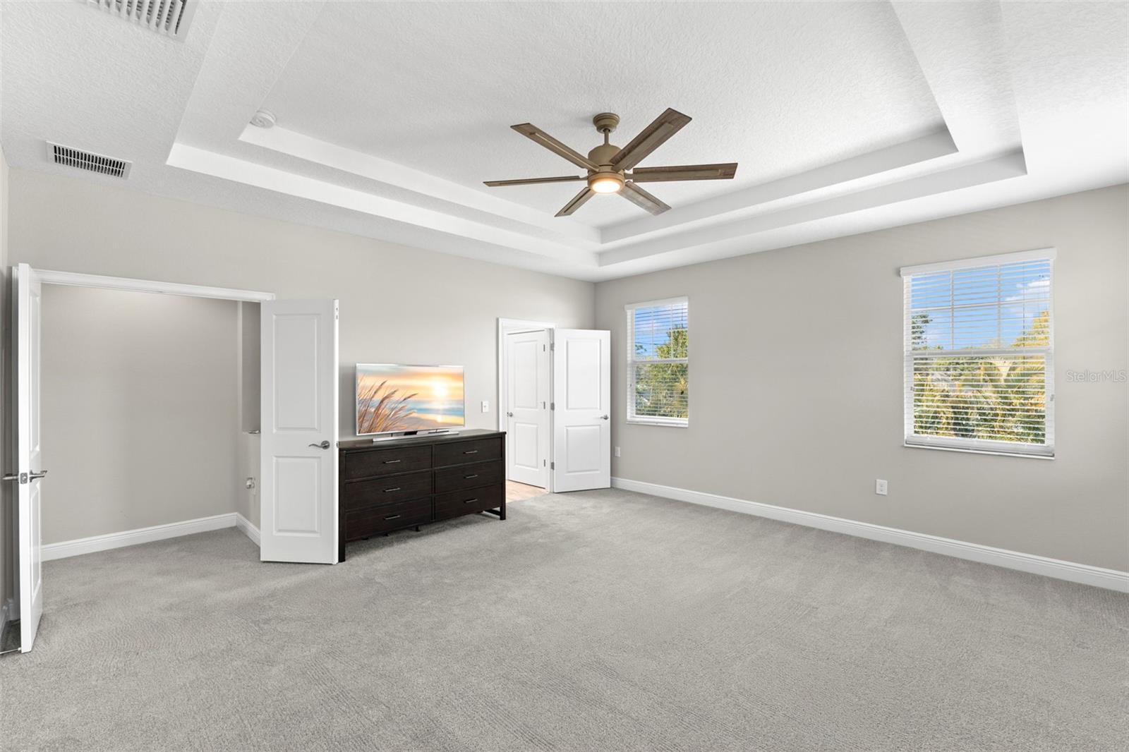 JUNGLE TERRACE SEC B - Residential