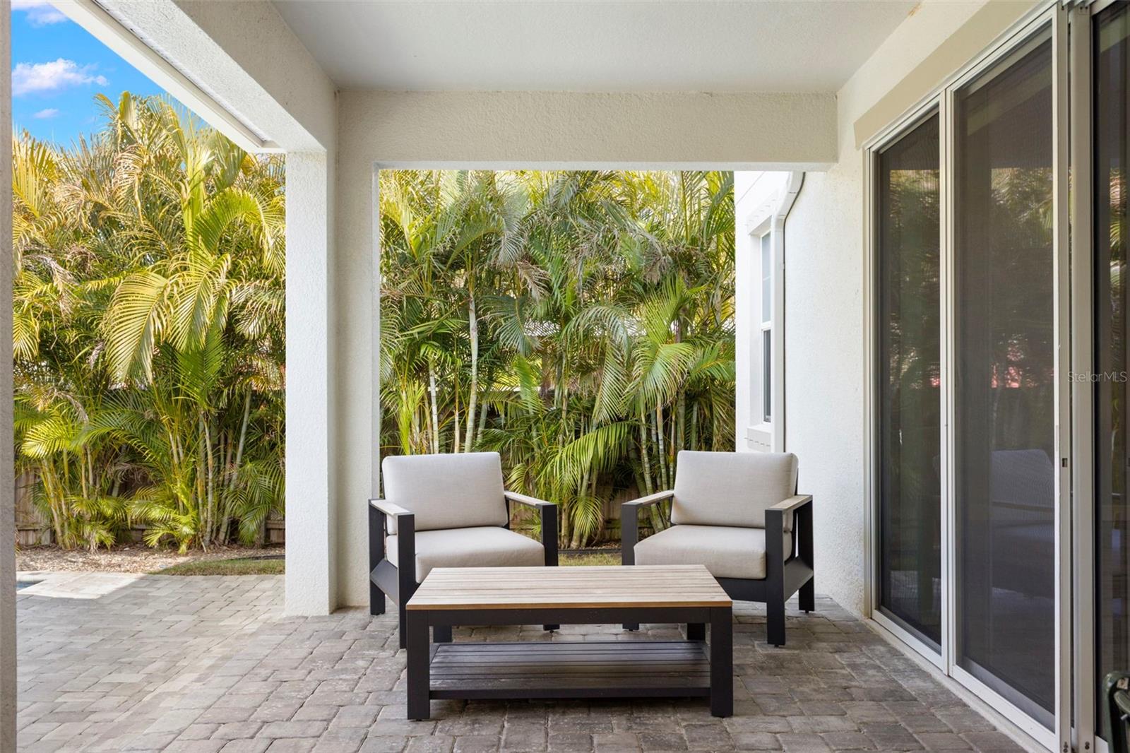 JUNGLE TERRACE SEC B - Residential