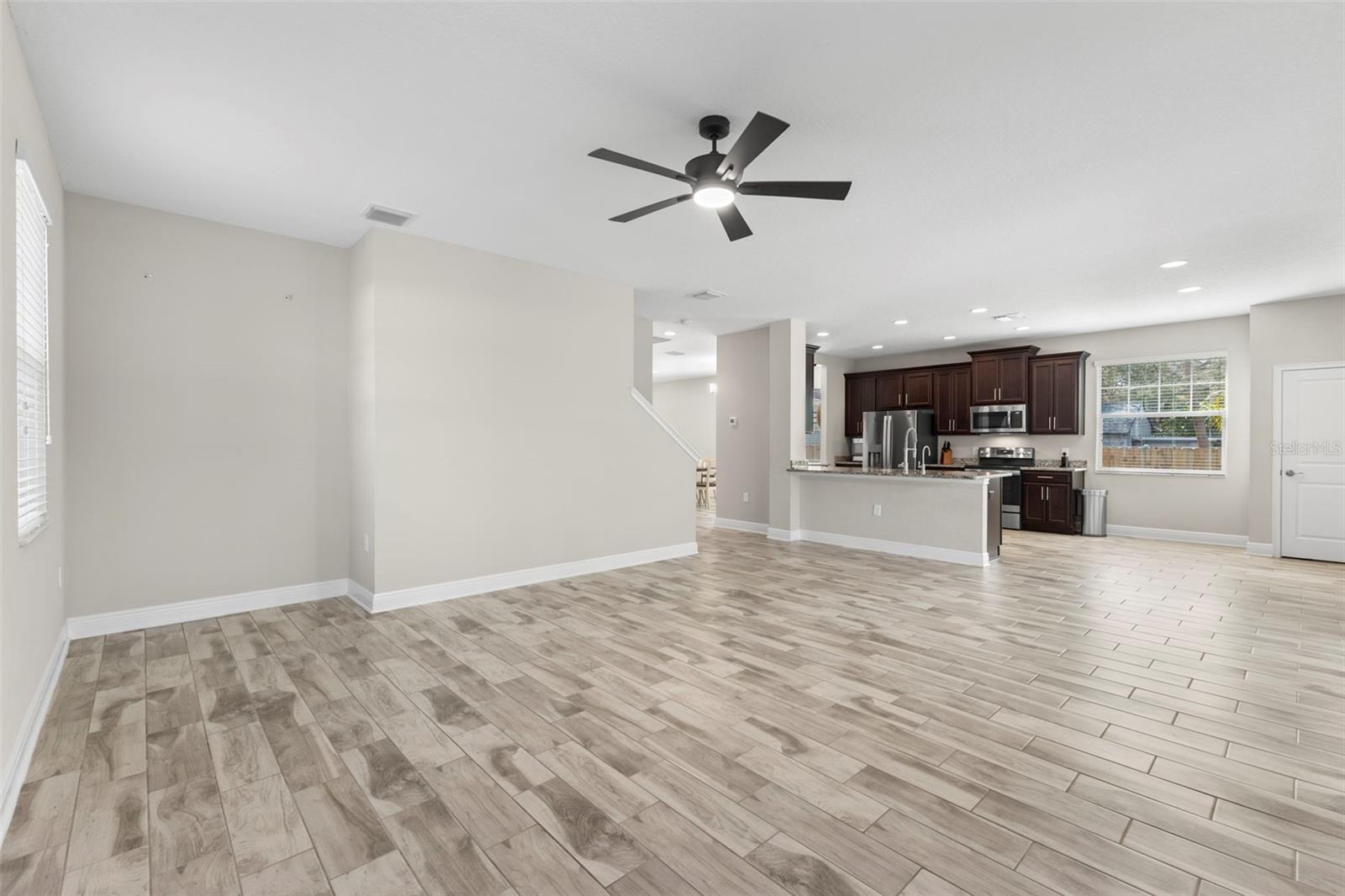 JUNGLE TERRACE SEC B - Residential