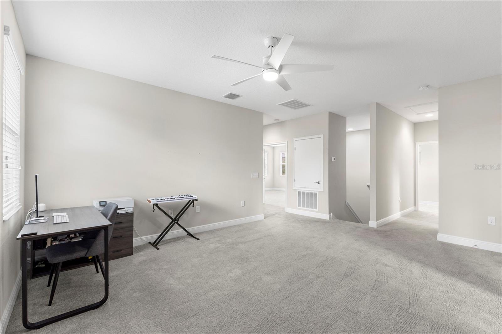 JUNGLE TERRACE SEC B - Residential