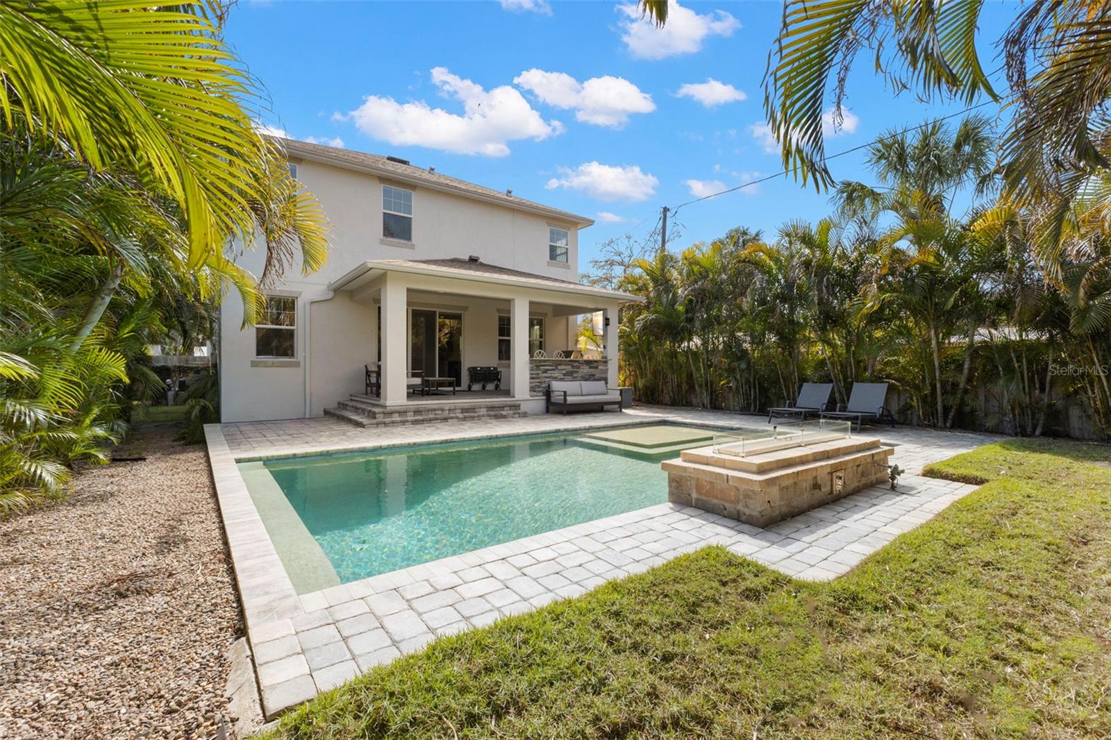 JUNGLE TERRACE SEC B - Residential