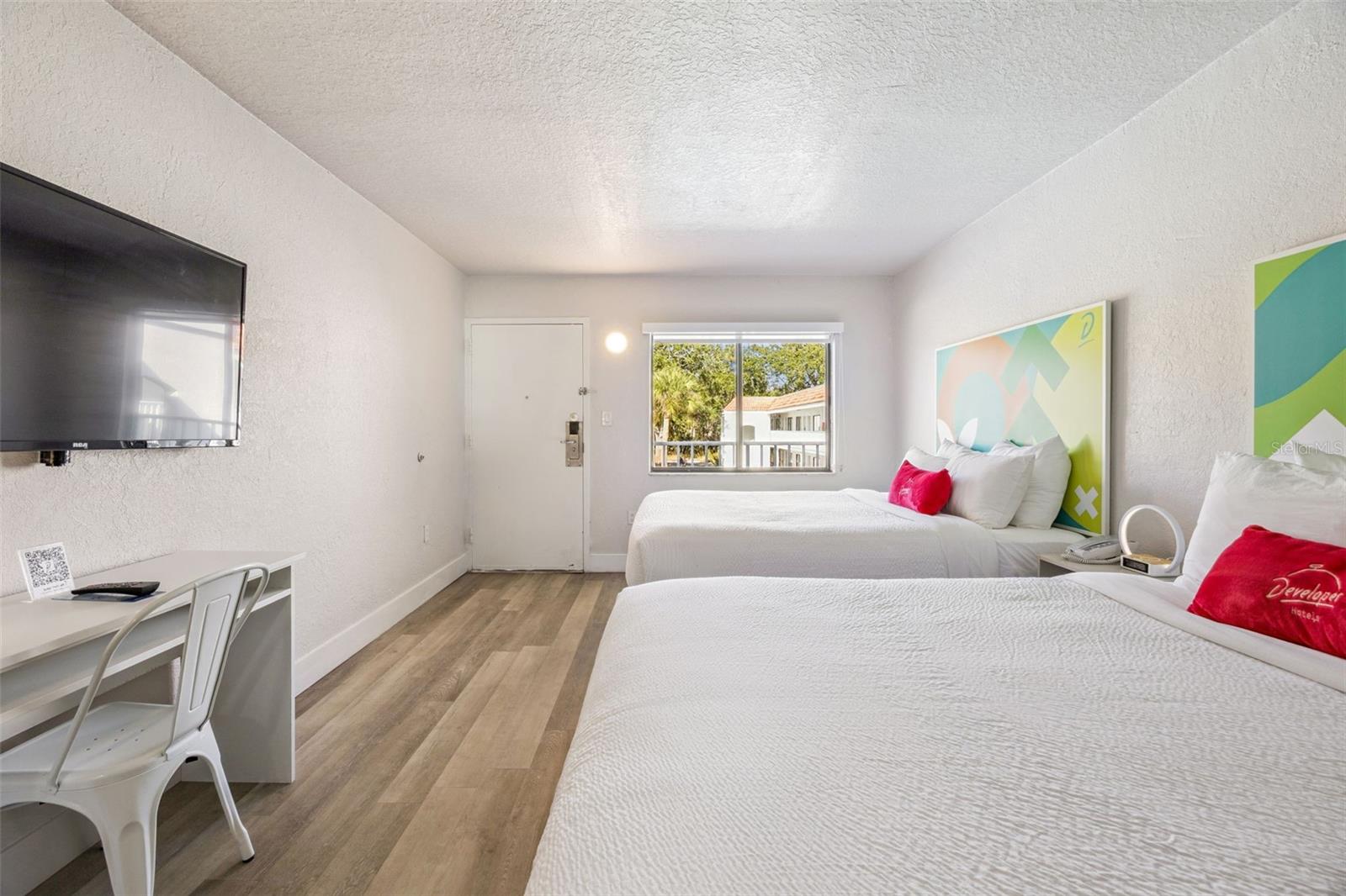 GREENPOINT ESSENTIAL HOTEL CONDO - Residential