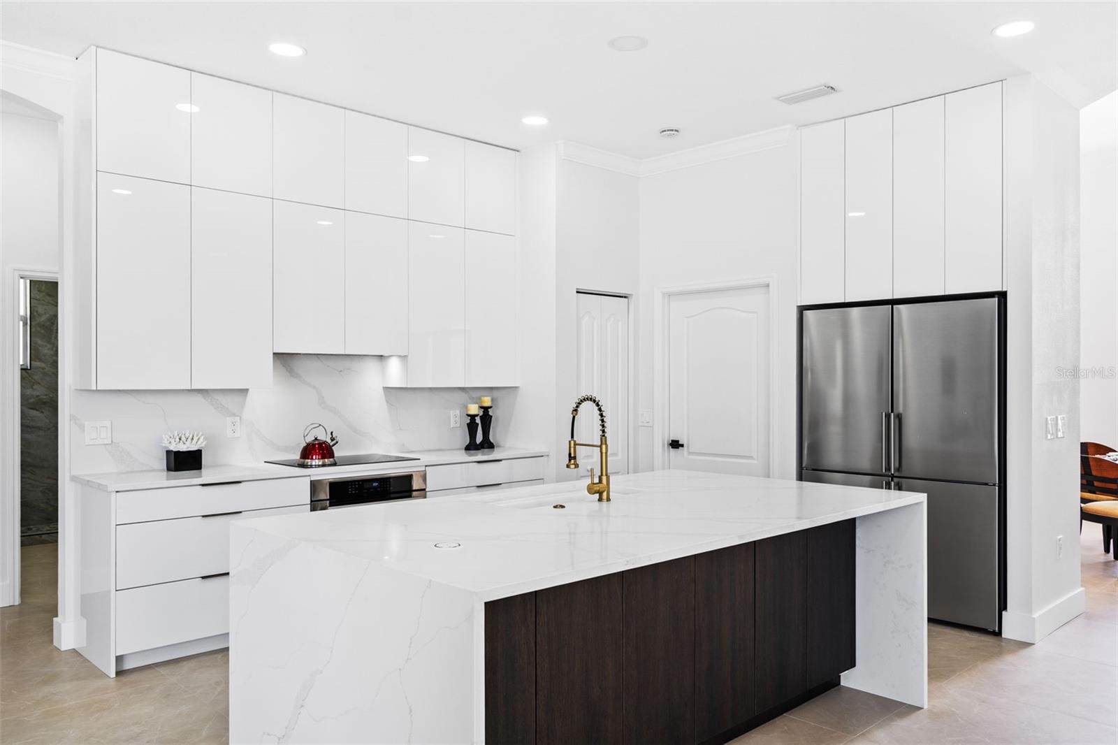 SAWGRASS - Residential