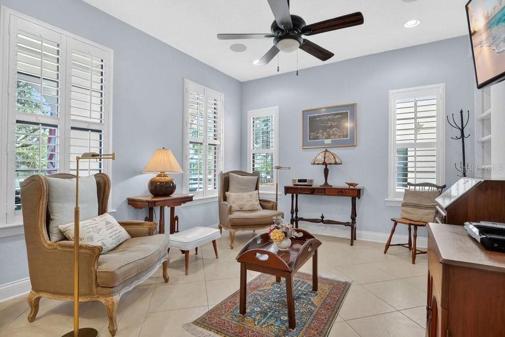 Photo of 4550 Lower Park Road, Orlando, FL 32814 (MLS # O6389072)