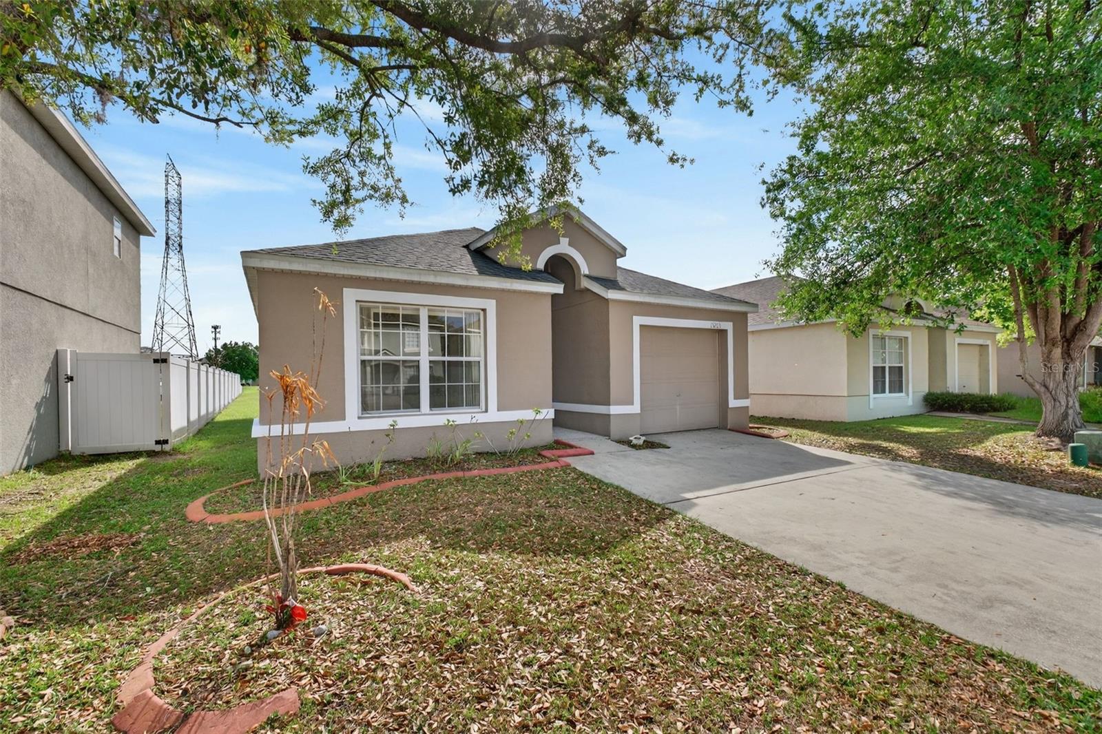 HEATHER GLEN AT MEADOW WOODS 43/134 - Residential