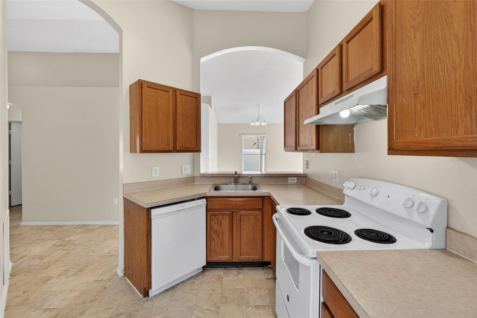 HEATHER GLEN AT MEADOW WOODS 43/134 - Residential