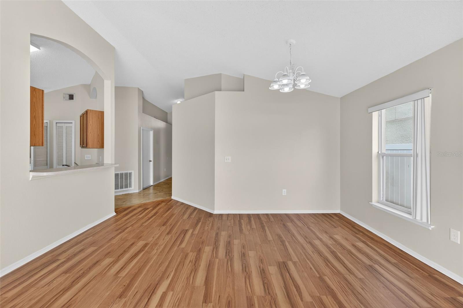 HEATHER GLEN AT MEADOW WOODS 43/134 - Residential