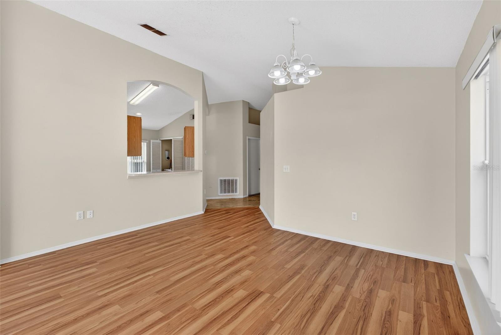 HEATHER GLEN AT MEADOW WOODS 43/134 - Residential