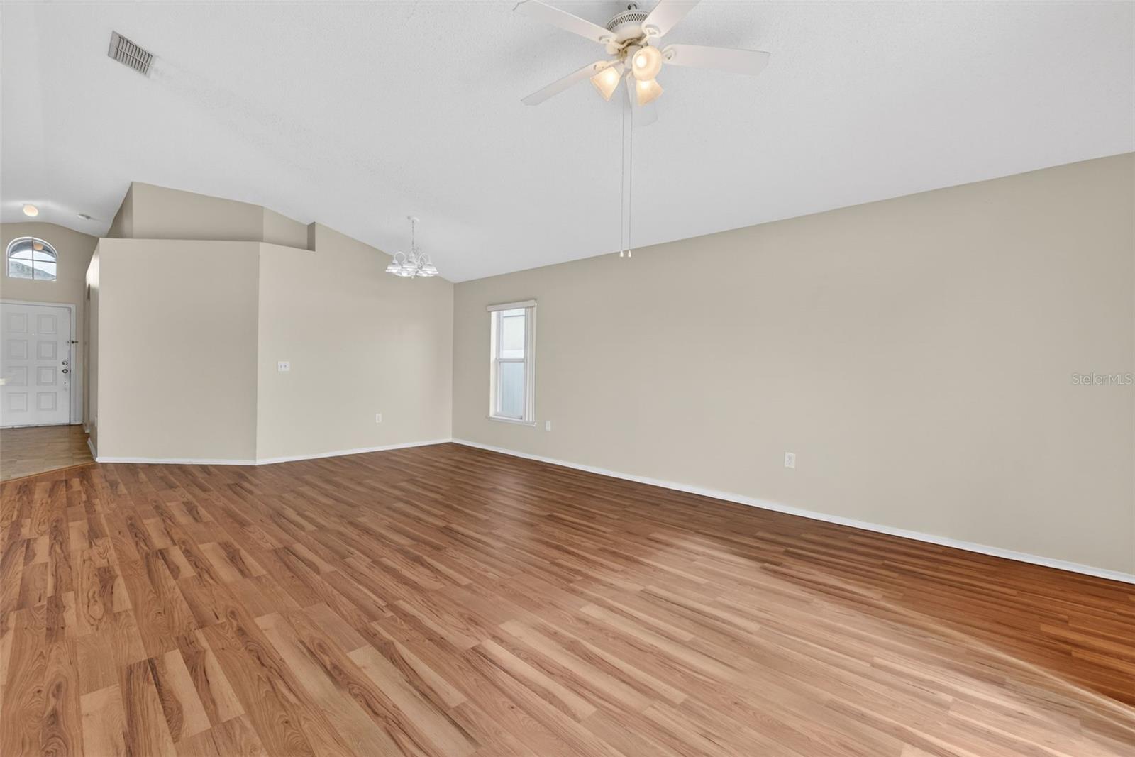 HEATHER GLEN AT MEADOW WOODS 43/134 - Residential