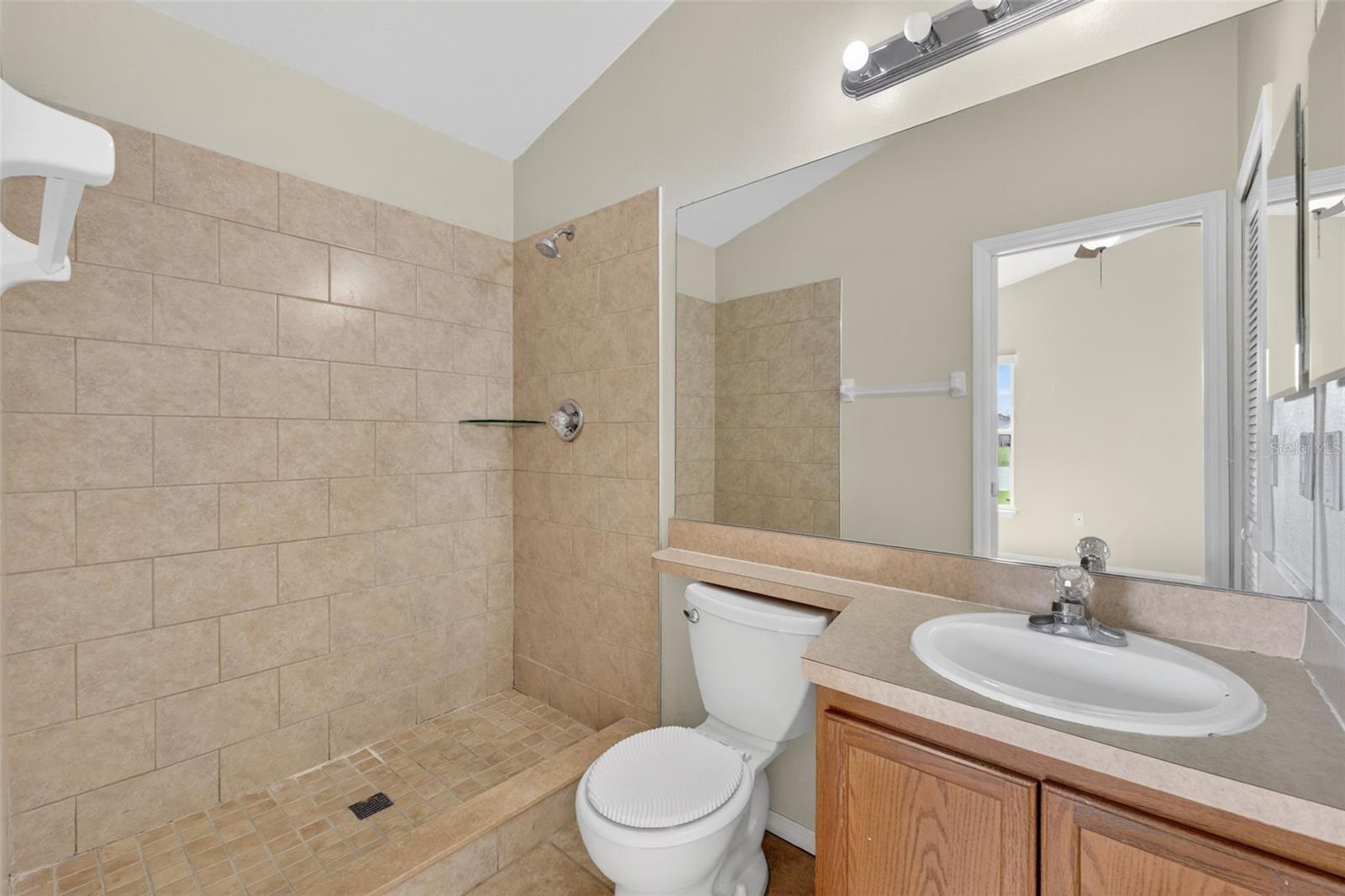 HEATHER GLEN AT MEADOW WOODS 43/134 - Residential