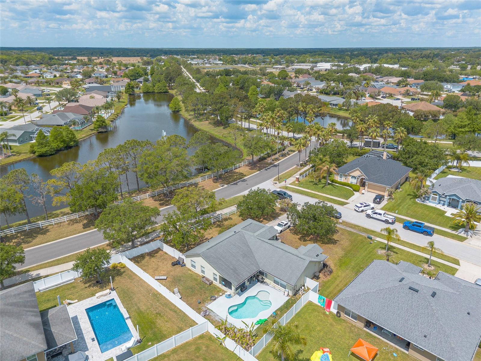 WATERS EDGE PH 06 - Residential