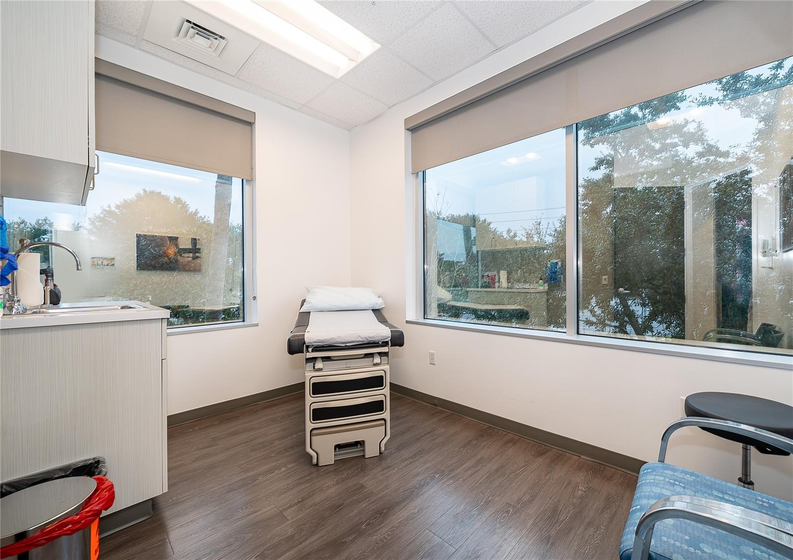 OVIEDO OFFICE PARK A CONDO - Commercial Sale