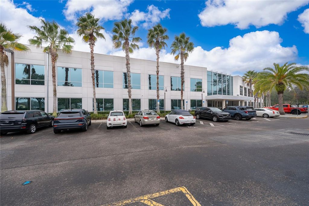 Photo of Oviedo, FL 32765 (MLS # O6371029)